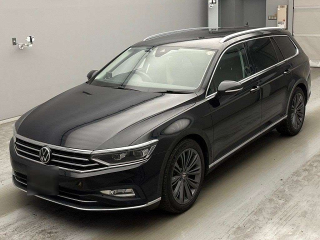 VOLKSWAGEN PASSAT — фото