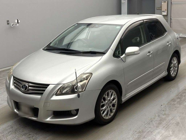TOYOTA BLADE
