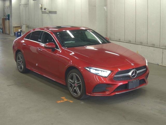 MERCEDES-BENZ CLS — фото