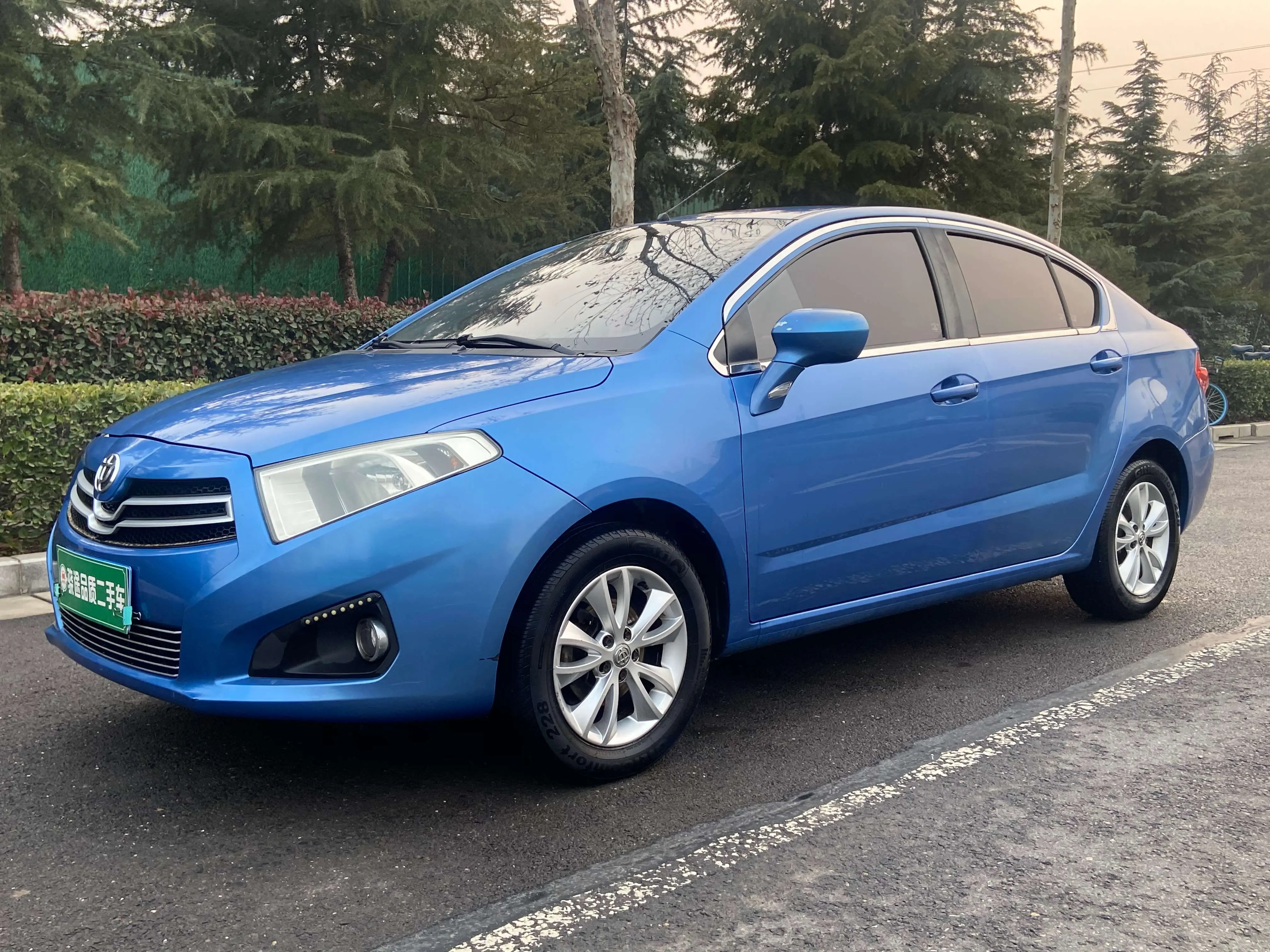 Brilliance Zhonghua H230 — фото