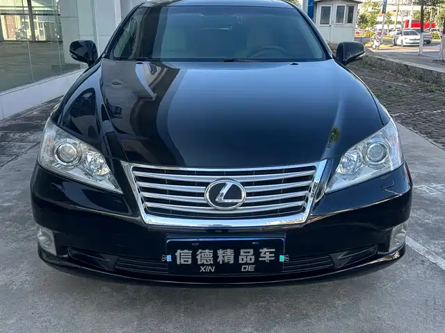 Lexus Lexus Es Lexus Es 2010 240 Elegant Edition — фото