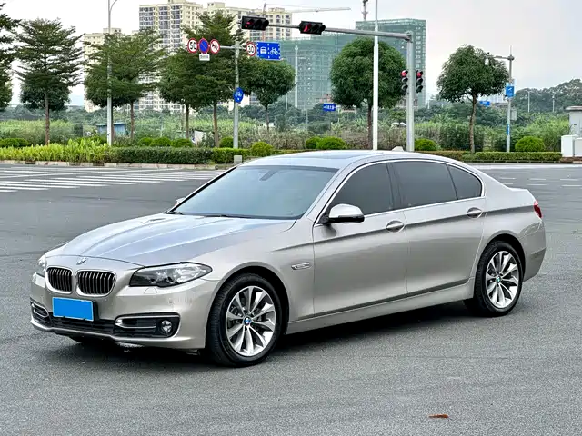 Bmw Bmw 5 Series Bmw 5 Series 2014 525li Stylish Design Package