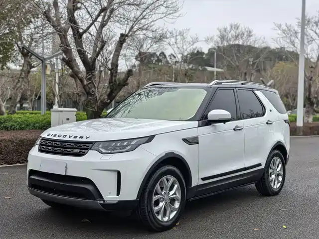 Land Rover Discover Discover 2019 3.0 Sc V6 Se — фото
