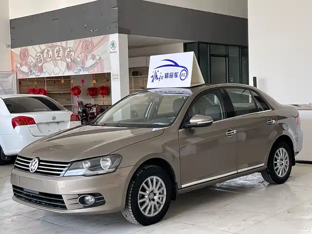 Volkswagen Bora Bora 2014 1.6l Manual Fashion Model — фото