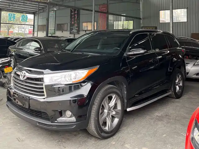 Toyota Highlander Highlander 2017 2.0t Four-Wheel Drive Luxury Version 7 Seats — фото