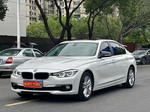 Bmw Bmw 3 Series Bmw 3 Series 2017 320li Fashion Model — фото