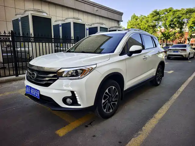 Gac Trumpchi Trumpchi Gs4 Trumpchi Gs4 2017 235t G-Dct 2wd Elite Edition