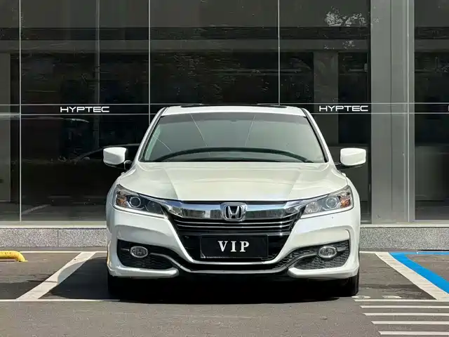 Honda Accord Accord 2016 2.0l Elite Edition — фото