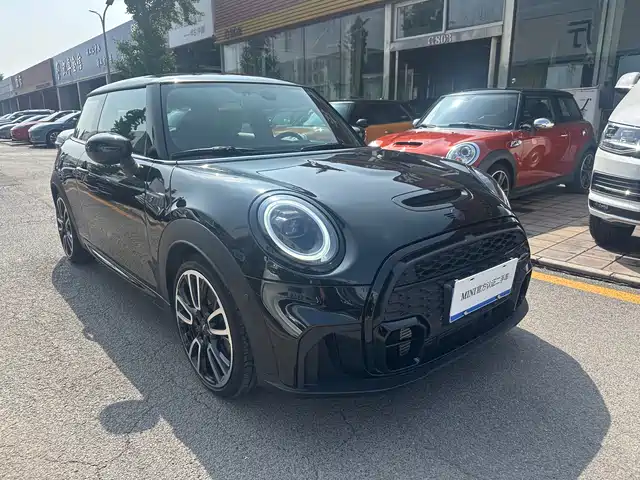 Mini Mini Mini 2023 2.0t Cooper S Racing Driver — фото