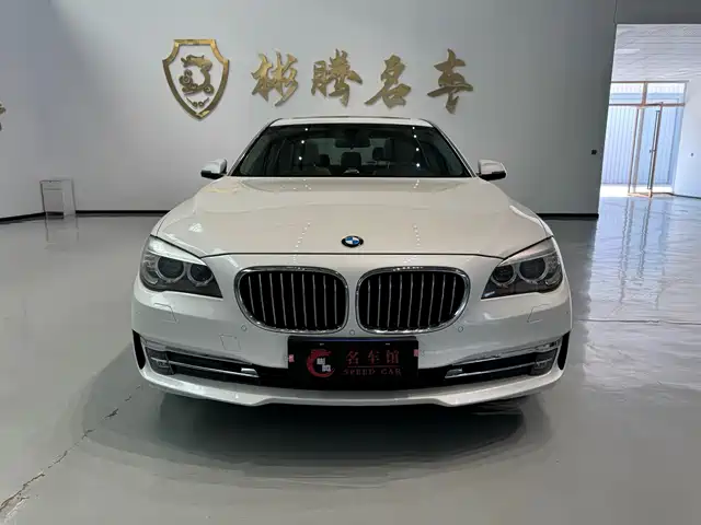 Bmw Bmw 7 Series Bmw 7 Series 2013 730li Leading Model — фото