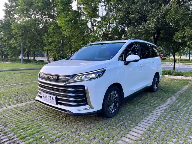 Saic Maxus Maxus G50 Maxus G50 2021 Plus 1.5t Automatic Escort Version — фото