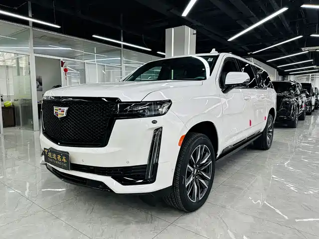 Cadillac Escalade Escalade 2017 6.2l Esv Platinum Edition Extended Model