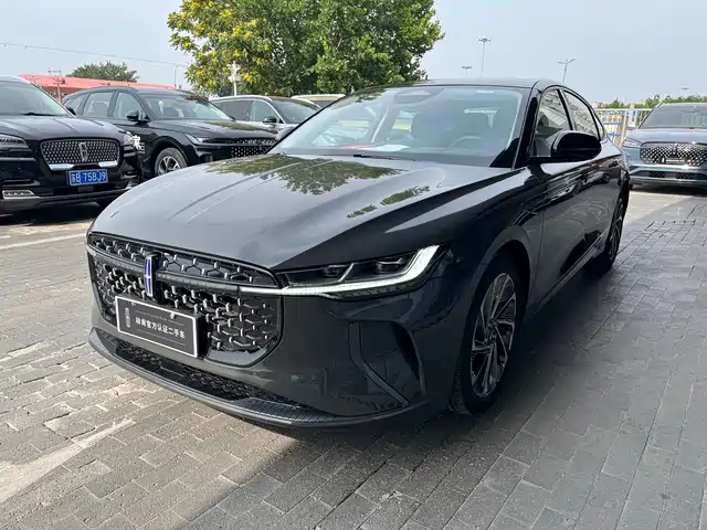 Lincoln Lincoln Z Lincoln Z 2024 2.0t Two-Wheel Drive Zunyao Hybrid Version — фото