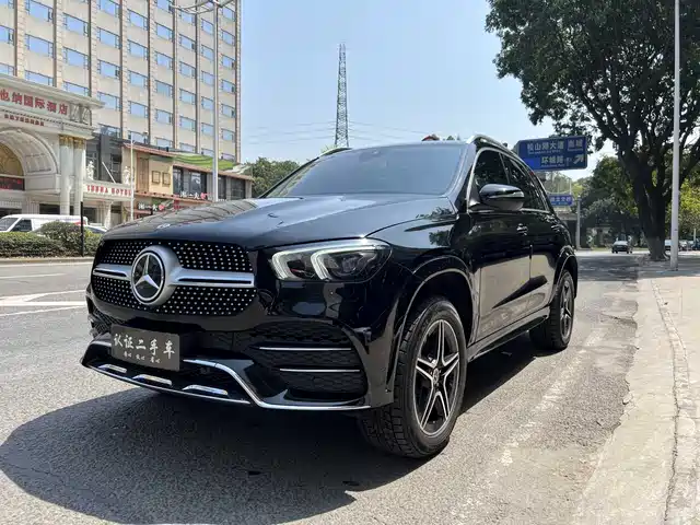 Mercedes-Benz Mercedes-Benz Gle Mercedes-Benz Gle 2020 Gle 350 4matic Fashion Model — фото