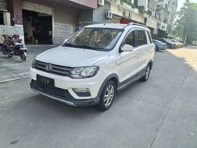 Dongfeng Scenery Scenery 370 Fengguang 370 2016 1.5l Manual Exclusive Type 7 Seats — фото