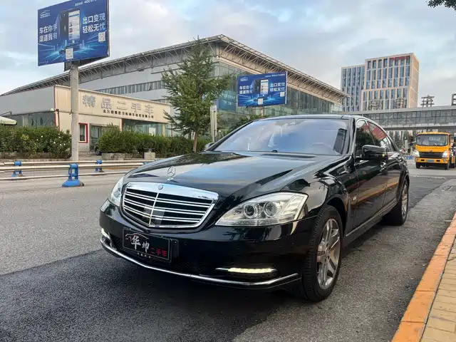 Mercedes-Benz Mercedes Benz S Class Mercedes-Benz S-Class 2010 S 600 L — фото