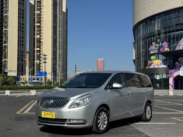Buick Buick Gl8 Buick Gl8 2011 2.4l Lt Executive Edition — фото