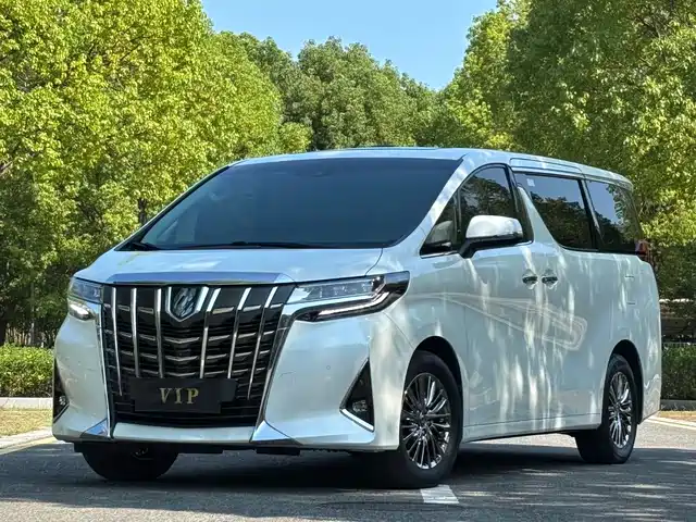 Toyota Elfa Alfa 2019 Dual Engine 2.5l Deluxe Edition — фото