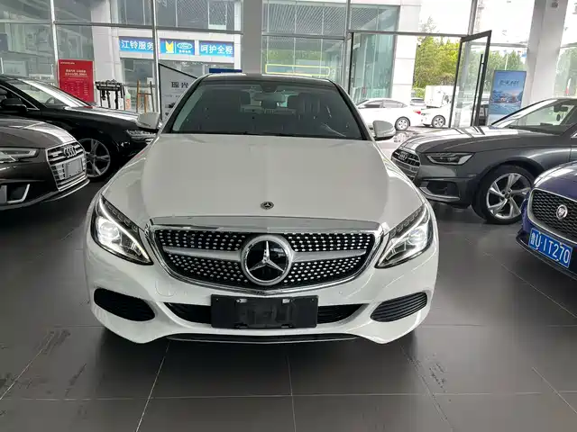 Mercedes-Benz Mercedes Benz C Class Mercedes-Benz C-Class 2015 C 200 L — фото
