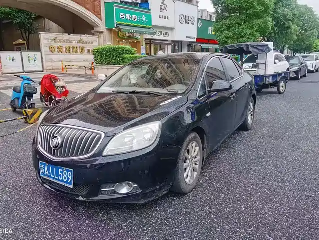 Buick Yinglang Yinglang 2013 Gt 1.6l Manual Aggressive Version — фото