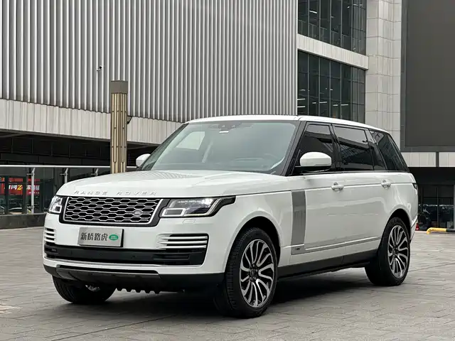 Land Rover Range Rover Range Rover 2020 3.0 L6 Legend Extended Edition — фото