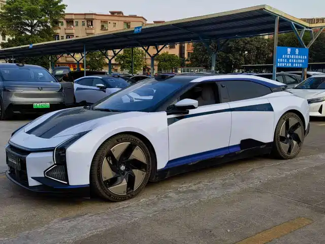 Gaohe Automobile Hiphi Z Gaohe Hiphi Z 2023 Four-Seater Version — фото