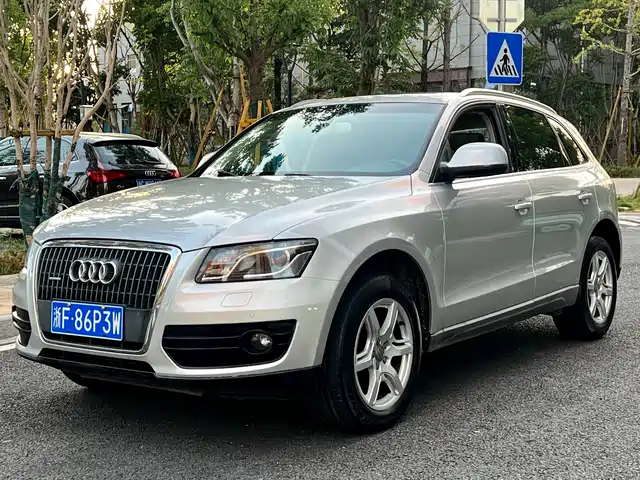Audi Audi Q5 Audi Q5 2012 2.0tfsi Technology — фото