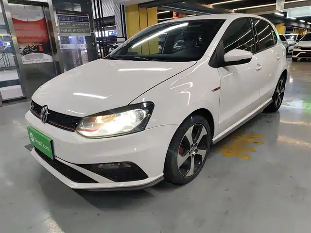 Volkswagen Polo Polo 2015 1.4tsi Gti — фото