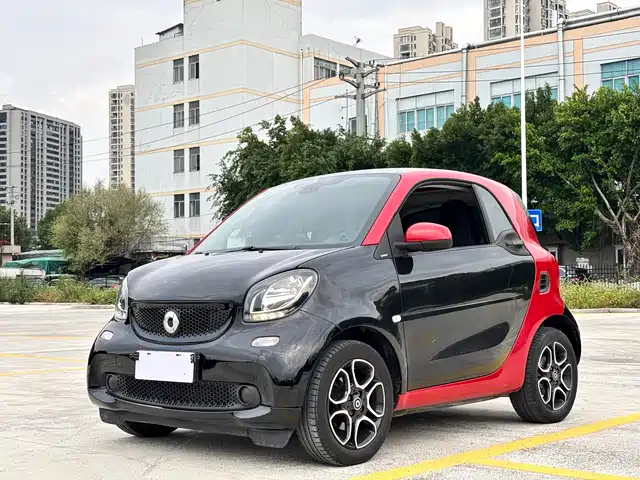 Smart Smart Fortwo Smart Fortwo 2019 0.9t 66kw Hard Top Engine Version National Vi — фото