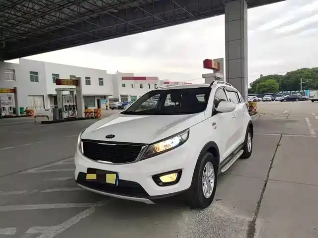 Kia Smart Running Zhipao 2015 2.0l Automatic Two-Wheel Drive Version Gl