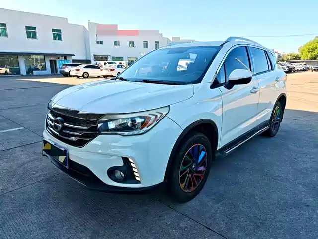 Gac Trumpchi Trumpchi Gs4 Trumpchi Gs4 2015 200t Manual Elite Edition — фото