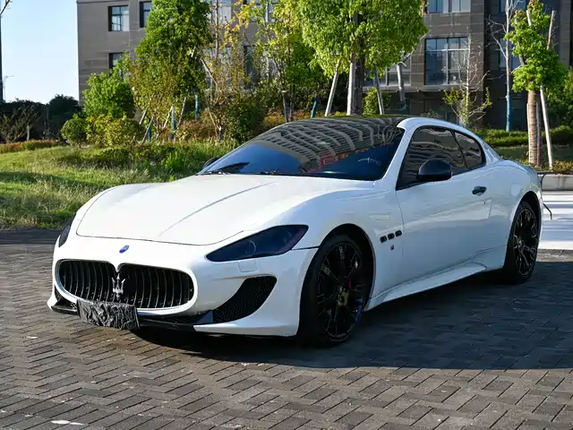 Maserati Granturismo Granturismo 2009 4.7l Sport Automatic — фото