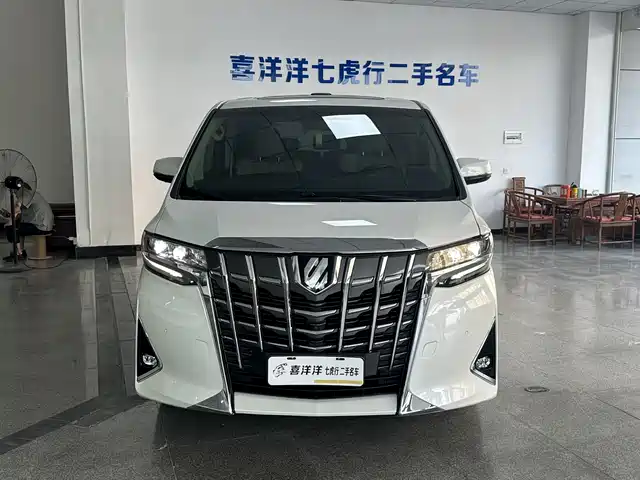 Toyota Elfa Alfa 2018 Facelift 3.5l Premium Version — фото