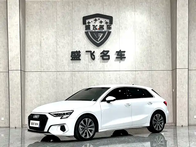Audi Audi A3 Audi A3 2021 Sportback 35 Tfsi Aggressive Sports Model — фото