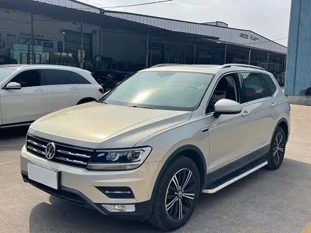 Volkswagen Tiguan L Tiguan L 2019 Facelift 280tsi Automatic Two-Wheel Drive Panoramic Comfort Version National Vi — фото