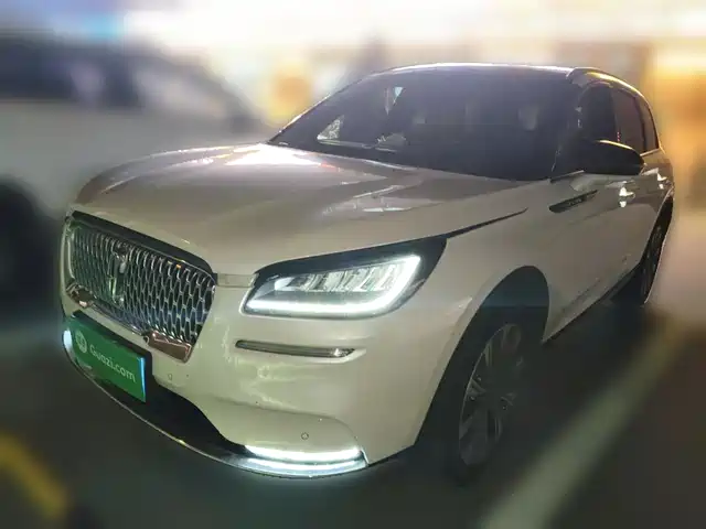 Lincoln Adventurer Adventurer 2022 2.0t Two-Wheel Drive Premium Edition — фото