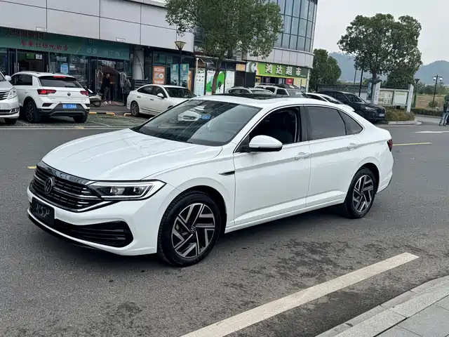 Volkswagen Sagitar Sagitar 2024 300tsi Dsg Super Edition