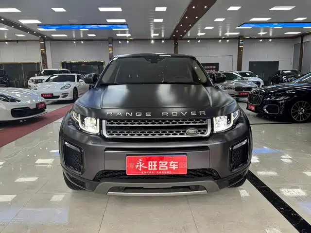 Land Rover Range Rover Evoque Range Rover Evoque 2018 240ps Se Zhiyao Edition — фото