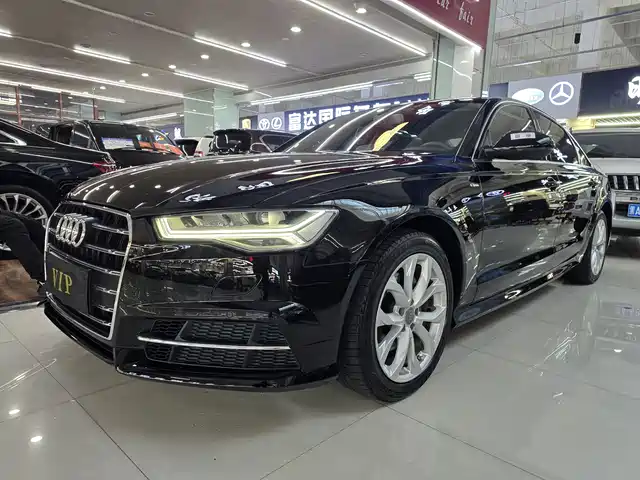 Audi Audi A6l Audi A6l 2018 30th Anniversary Model 35 Tfsi Fashion Model — фото
