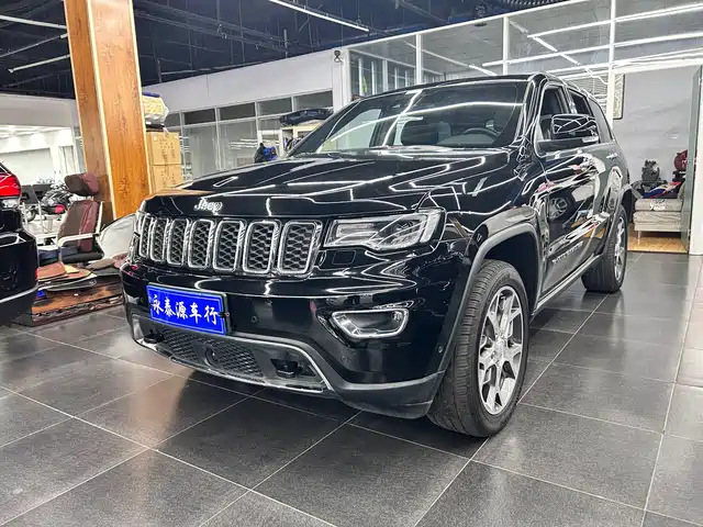 Jeep Grand Cherokee (Imported) Grand Cherokee Imported 2021 3.0l 80th Anniversary Edition