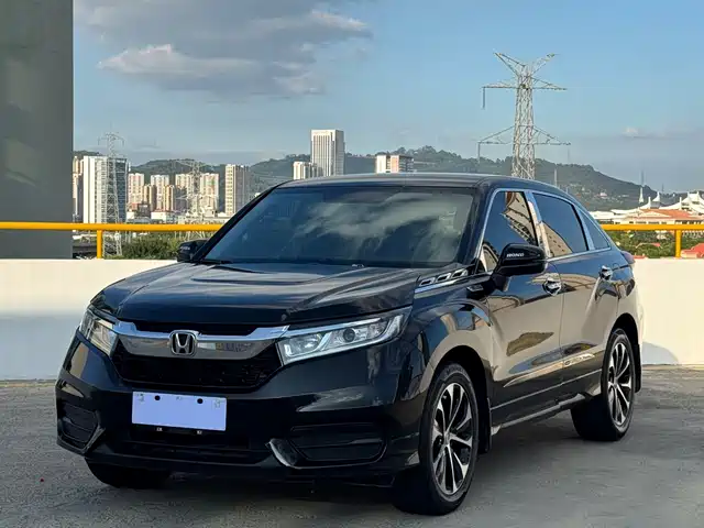 Honda Crown Road Guandao 2017 240turbo 2wd Elite Edition — фото