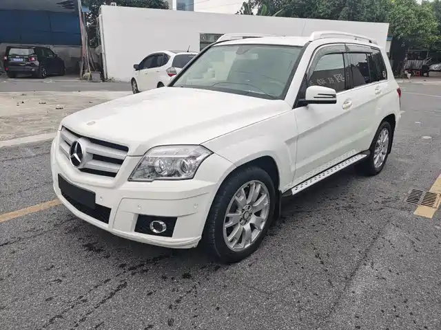 Mercedes-Benz Mercedes-Benz Glk-Class (Imported) Mercedes-Benz Glk-Class Imported 2011 Glk 300 4matic Dynamic Type — фото