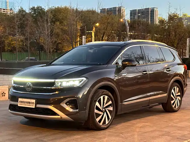 Volkswagen Lan Jing Lanjing 2022 380tsi Four-Wheel Drive Luxury Jiajing Edition Pro 7 Seats