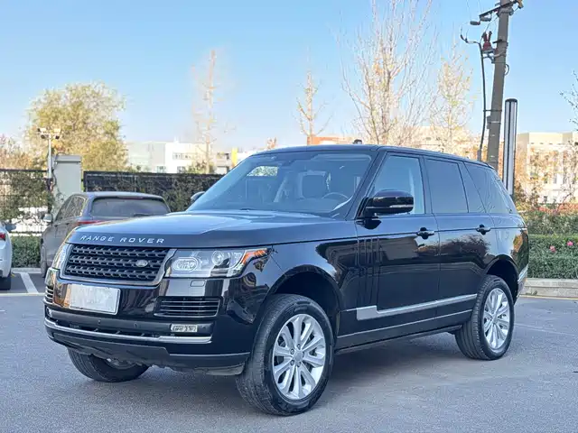 Land Rover Range Rover Range Rover 2016 3.0 Sc V6 Vogue — фото