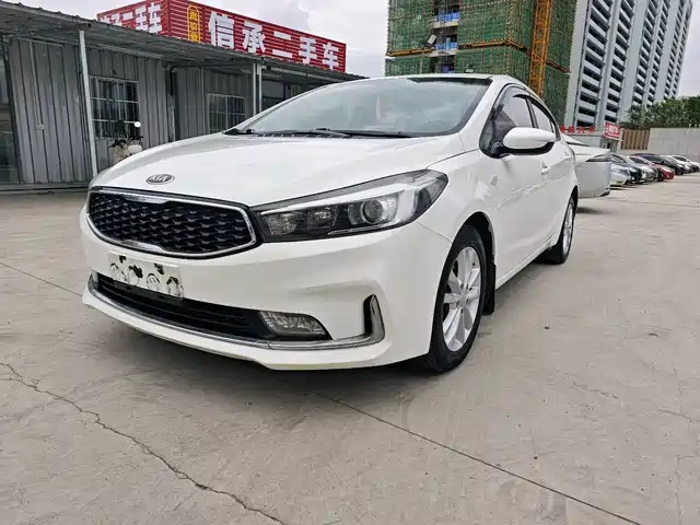 Kia Kia K3 Kia K3 2016 1.6l Automatic Gl — фото