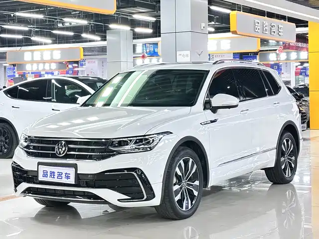 Volkswagen Tiguan L Tiguan L 2023 380tsi Automatic Four-Wheel Drive R-Line Flagship Version 7 Seats — фото