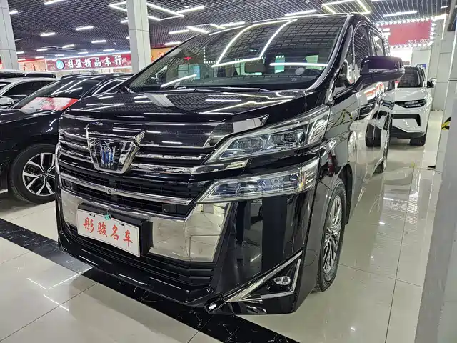 Toyota Wilfa Wilfa 2021 Crown Dual Engine 2.5l Hv Premium Edition — фото