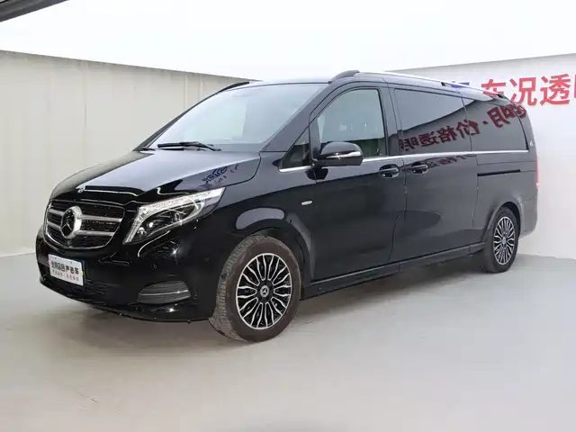 Mercedes-Benz Mercedes Benz V Class Mercedes-Benz V-Class 2018 V 260 L Premium Extended Edition National Vi