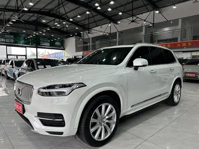 Volvo Volvo Xc90 Plug-In Hybrid Volvo Xc90 Plug-In Hybrid 2018 E-Drive Hybrid T8 Zhizun Version 7 Seats — фото