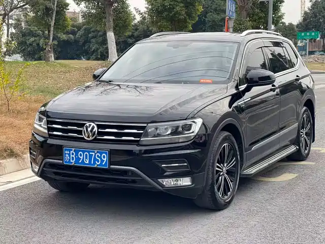 Volkswagen Tiguan L Tiguan L 2019 330tsi Automatic Two-Wheel Drive Panoramic Comfort Version National Vi — фото